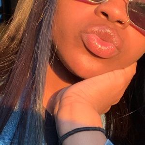 Meet your Posher, Jasmine